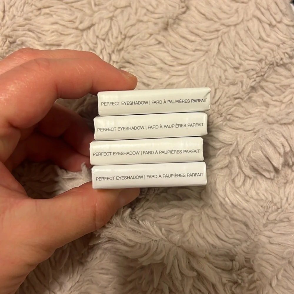 2/$30 LimeLife - Set of 4 Individual Eyeshadow/Concealer Palette
